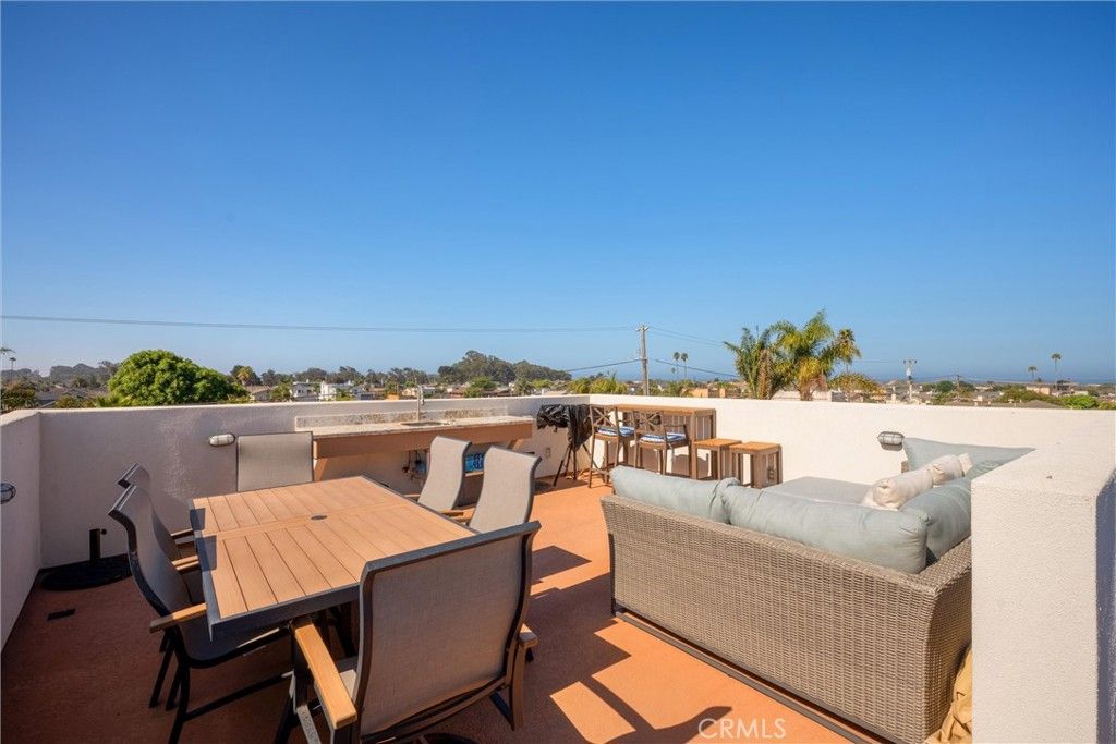 Image 23 of property listing at 773 Manhattan Avenue, Grover Beach, CA 93433