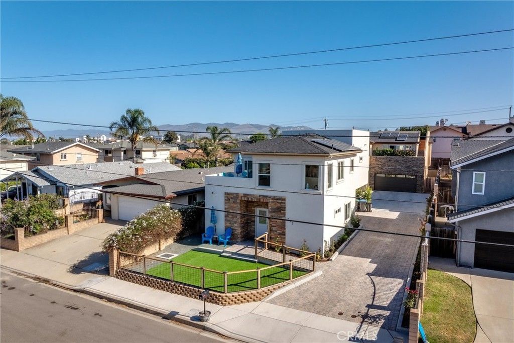Image 28 of property listing at 773 Manhattan Avenue, Grover Beach, CA 93433