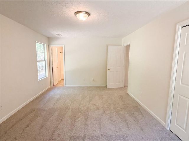 202 Bluff Court, Jackson, GA 30233
