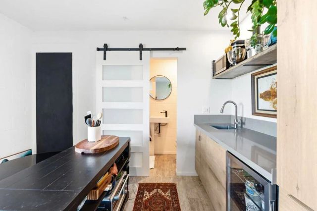 6937 KELLYN Lane, Vista, CA 92084