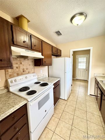 3021 Dobbs Circle, Montgomery, AL 36116