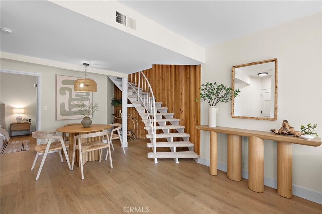 Image 10 of property listing at 2110 Ocean Way, Laguna Beach, CA 92651