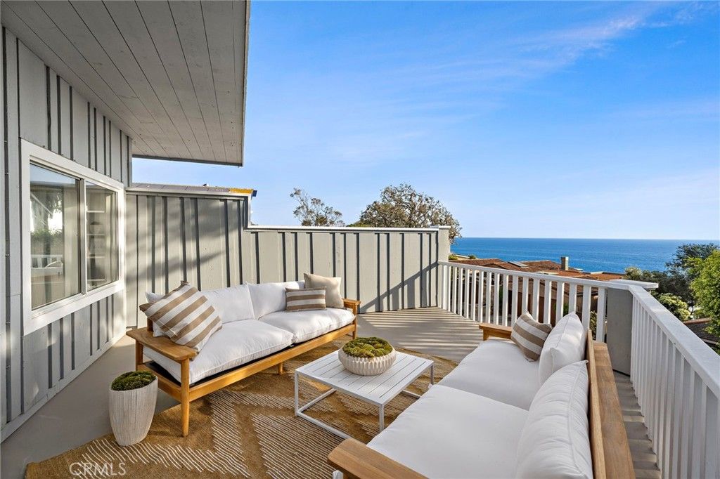 Image 21 of property listing at 2110 Ocean Way, Laguna Beach, CA 92651