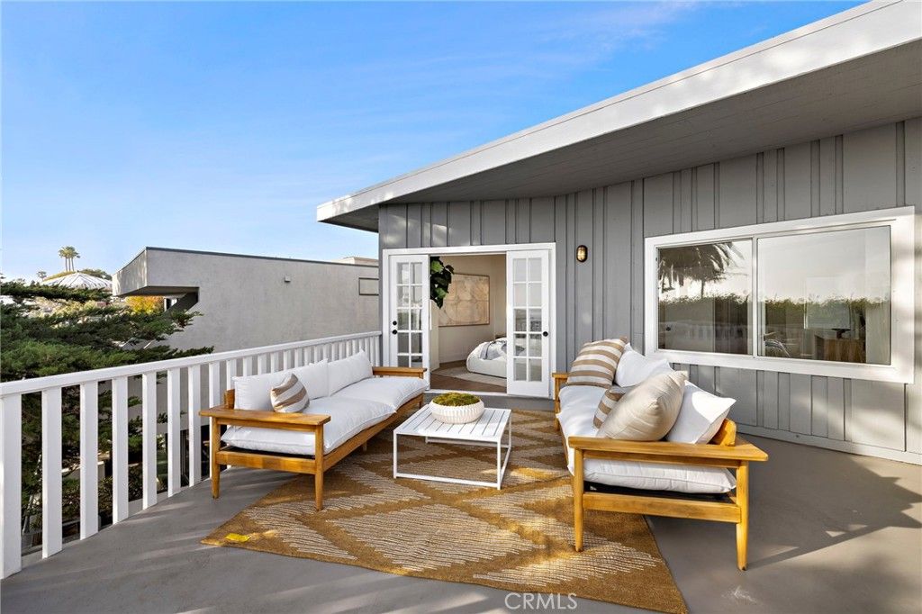 Image 23 of property listing at 2110 Ocean Way, Laguna Beach, CA 92651