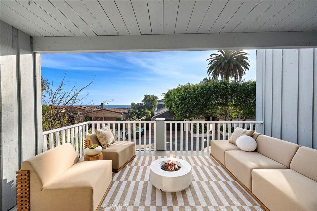 Image 33 of property listing at 2110 Ocean Way, Laguna Beach, CA 92651