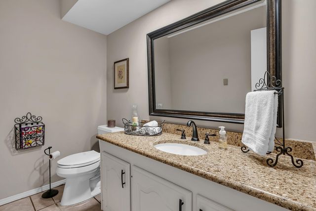 1116 Windsong Ln., Longview, TX 75604
