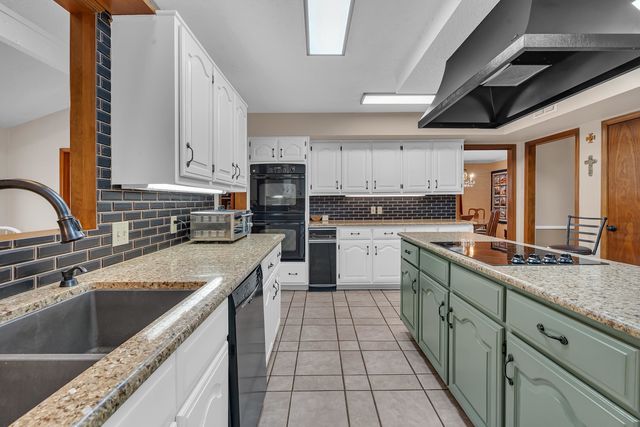 1116 Windsong Ln., Longview, TX 75604