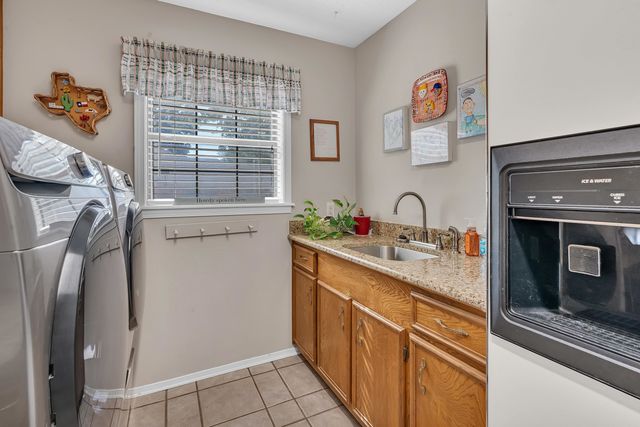 1116 Windsong Ln., Longview, TX 75604