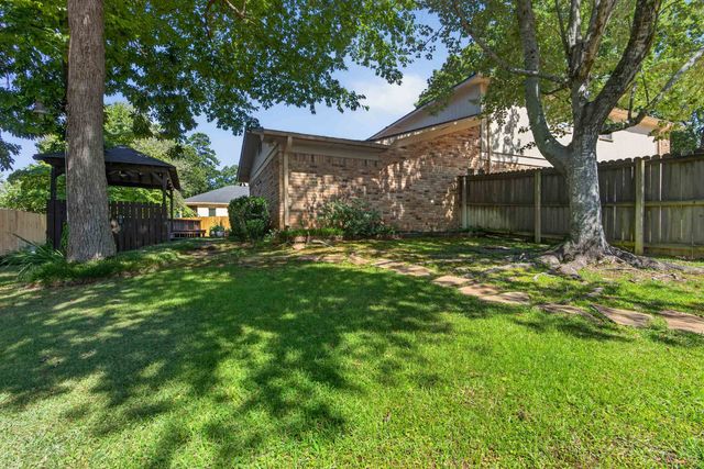 1116 Windsong Ln., Longview, TX 75604