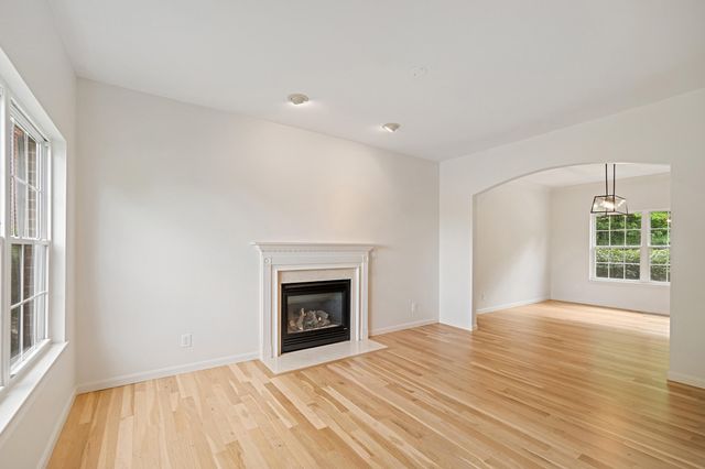 1926 Duke Court, Burlington, KY 41005