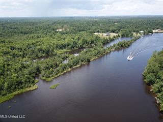 113 Acres Moragas Lane, Kiln, MS 39556