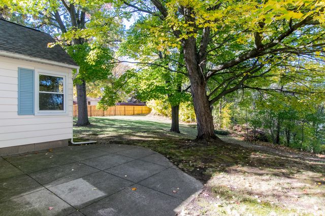 5715 Kalamazoo Avenue Se, City Of Kentwood, MI 49508