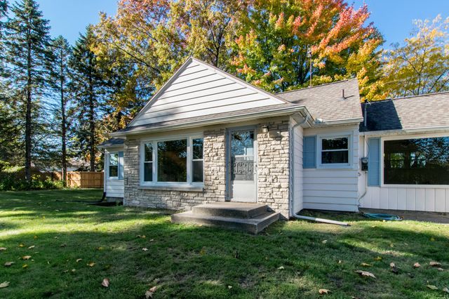 5715 Kalamazoo Avenue Se, City Of Kentwood, MI 49508