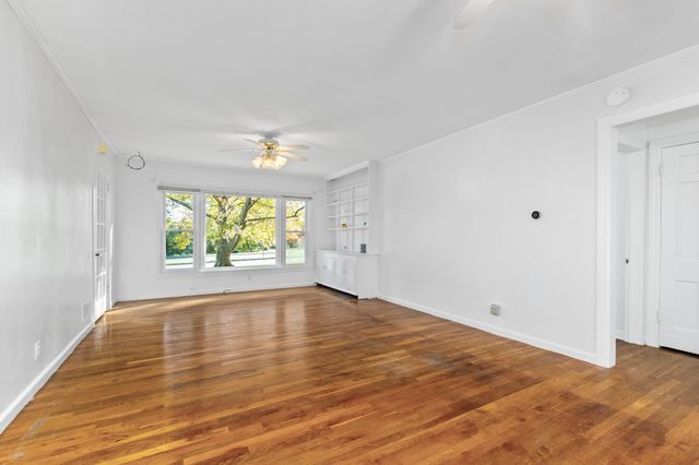 5715 Kalamazoo Avenue Se, City Of Kentwood, MI 49508