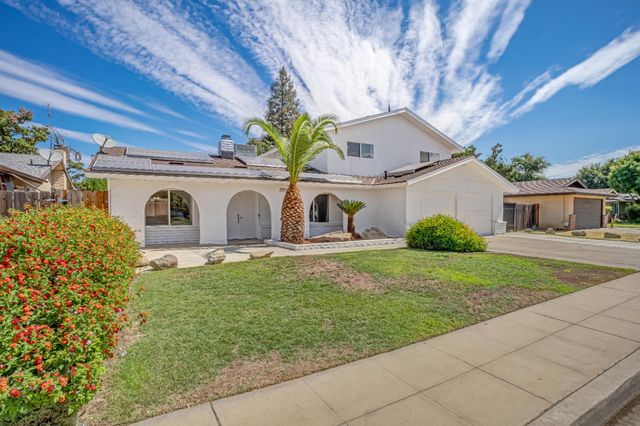 857 Los Altos Avenue, Clovis, CA 93612