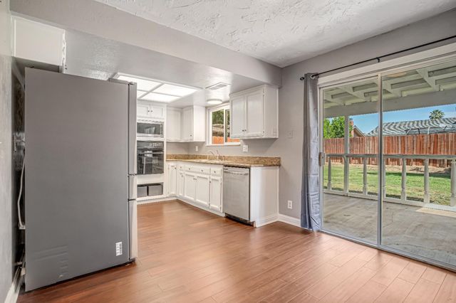 857 Los Altos Avenue, Clovis, CA 93612
