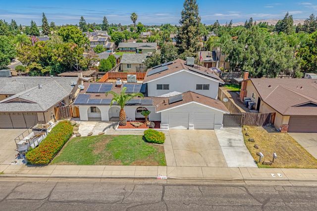 857 Los Altos Avenue, Clovis, CA 93612
