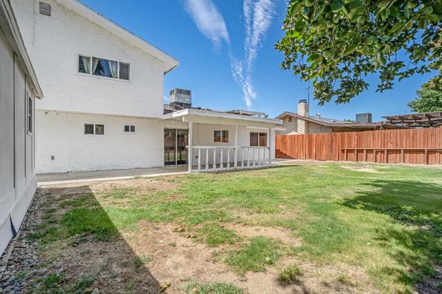 857 Los Altos Avenue, Clovis, CA 93612