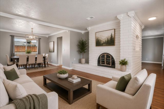 857 Los Altos Avenue, Clovis, CA 93612