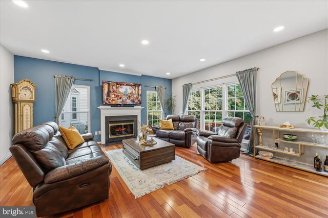44144 MERRYWOOD CT, Ashburn, VA 20147