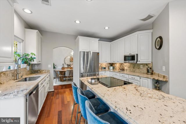 44144 MERRYWOOD CT, Ashburn, VA 20147
