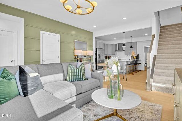 615 Hedrick Ridge Road Road 105, Cary, NC 27519