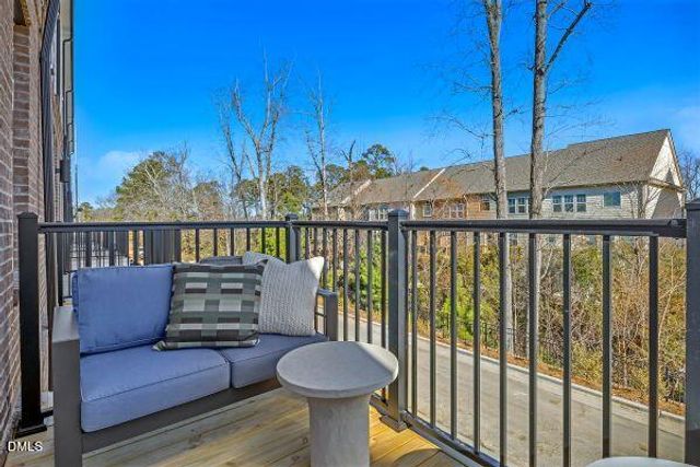 615 Hedrick Ridge Road Road 105, Cary, NC 27519