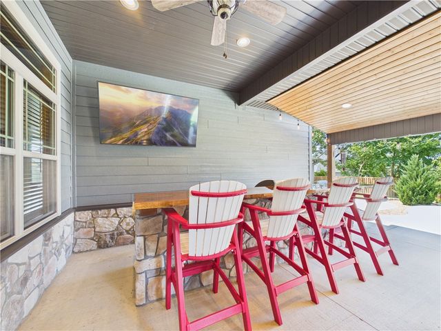 3641 Bitterroot Cove, Bentonville, AR 72712
