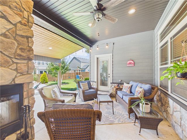 3641 Bitterroot Cove, Bentonville, AR 72712