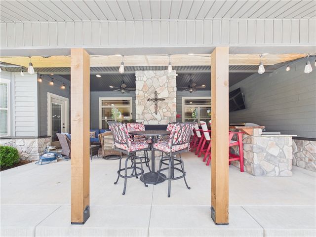 3641 Bitterroot Cove, Bentonville, AR 72712