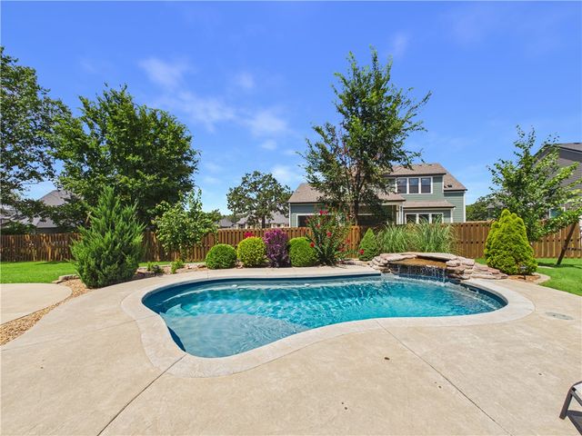 3641 Bitterroot Cove, Bentonville, AR 72712