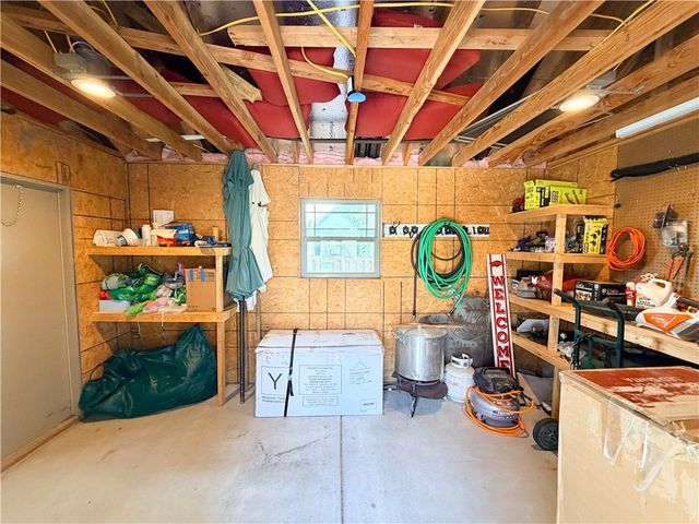 3641 Bitterroot Cove, Bentonville, AR 72712