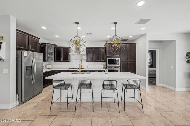 9020 S 41ST Glen, Laveen, AZ 85339