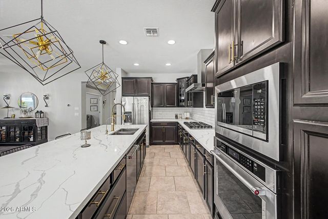 9020 S 41ST Glen, Laveen, AZ 85339