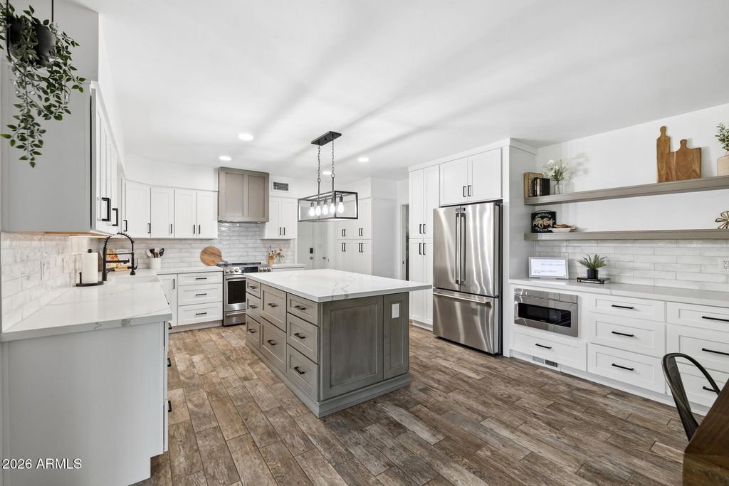 1423 E 3rd Street, Mesa, AZ 85203