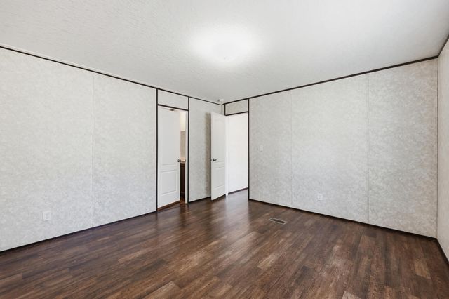 2200 Douston Rd., Loris, SC 29569