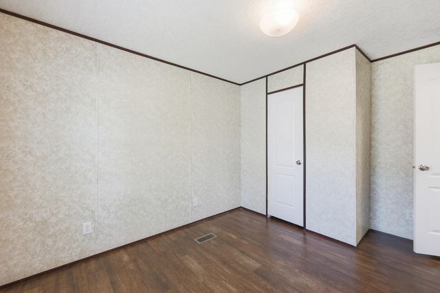 2200 Douston Rd., Loris, SC 29569