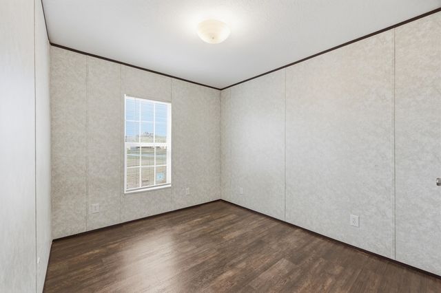 2200 Douston Rd., Loris, SC 29569