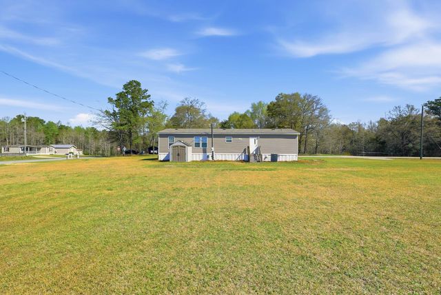 2200 Douston Rd., Loris, SC 29569