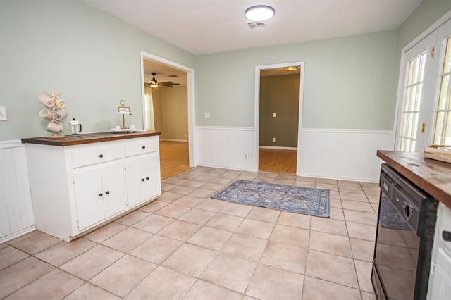 806 Myrtle Drive, Tecumseh, OK 74873