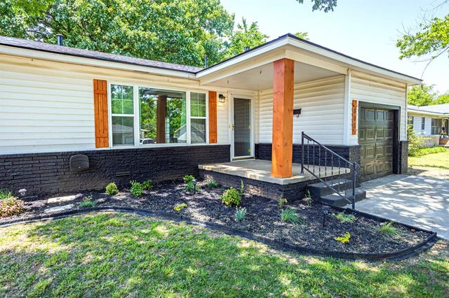 806 Myrtle Drive, Tecumseh, OK 74873