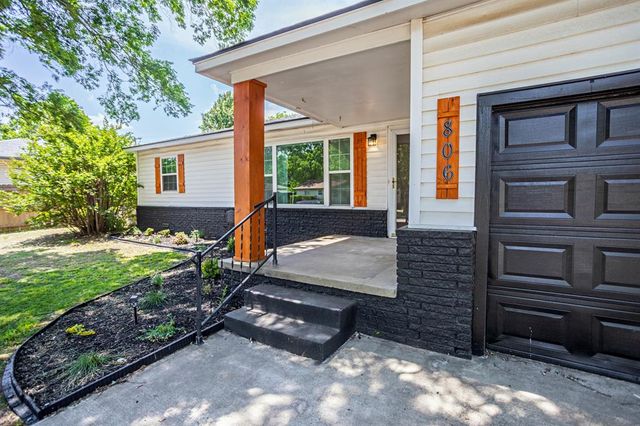 806 Myrtle Drive, Tecumseh, OK 74873