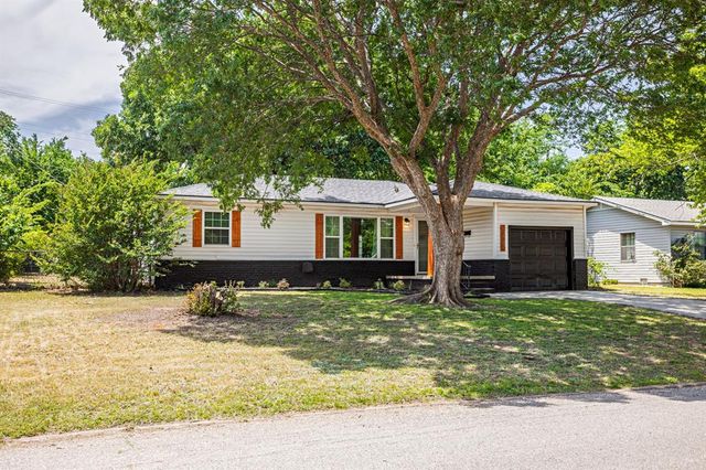 806 Myrtle Drive, Tecumseh, OK 74873