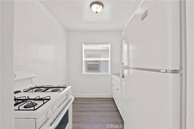 2075 E Broadway, Long Beach, CA 90803