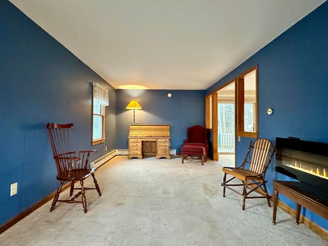 52 Hull Avenue, Wallingford, VT 05773