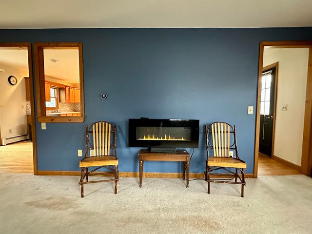 52 Hull Avenue, Wallingford, VT 05773