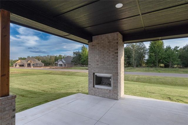 12616 Velvet Ash Avenue, Oklahoma City, OK 73173