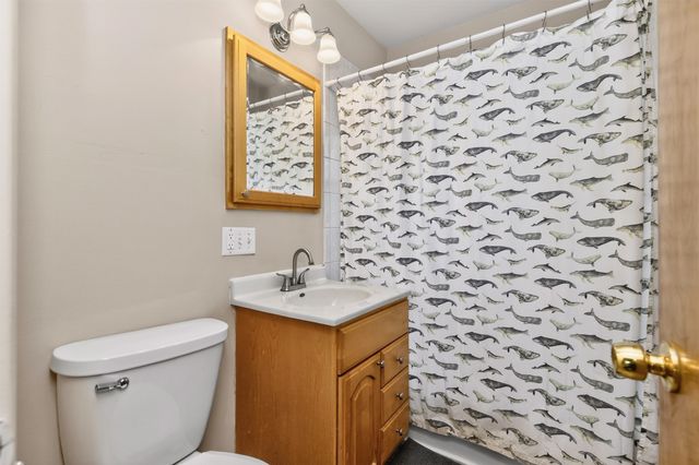 1832 Vine Street, West Des Moines, IA 50265
