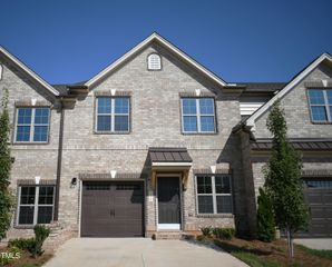 1059 Beechcraft Drive, Mebane, NC 27302