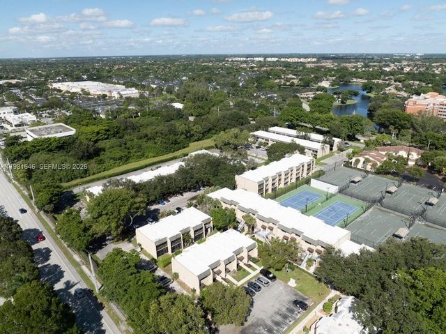 73 Deer Creek I 105, Deerfield Beach, FL 33442